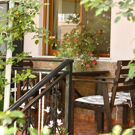 Beach & Chill Apartments Vlorë Exterior foto