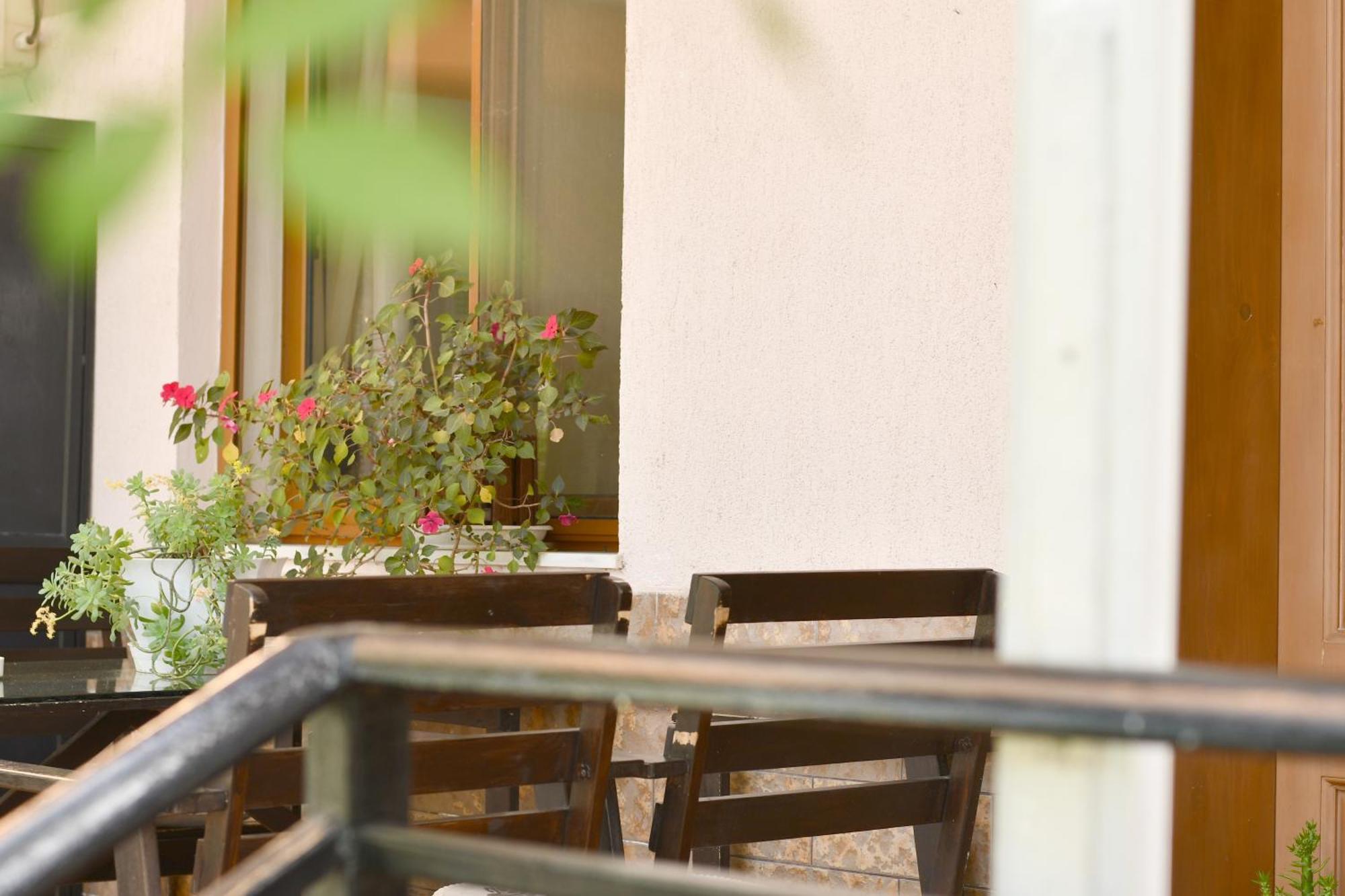 Beach & Chill Apartments Vlorë Exterior foto